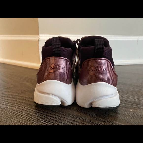 Burgundy Nike Prestos 🛑 - Picture 3 of 3